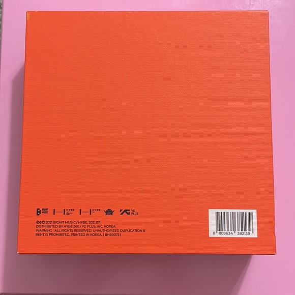 BTS BUTTER ALBUM - Picture 2 of 8